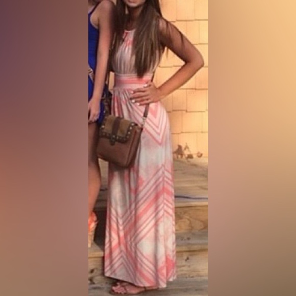 Coral long sleeveless dress with key holes